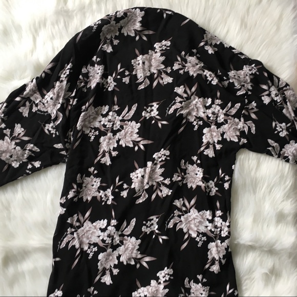 Spiritual Gangster Floral Black Maya Kimono - Picture 7 of 8